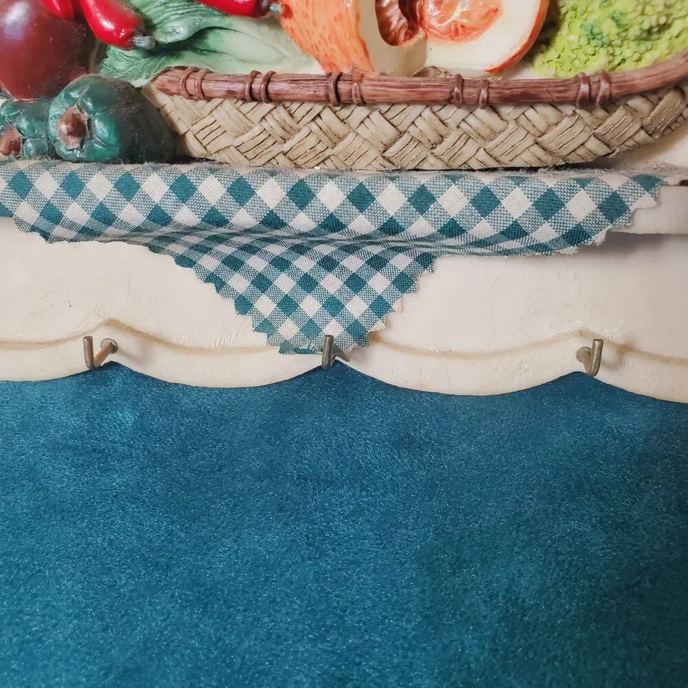Unbranded sculpted veggie